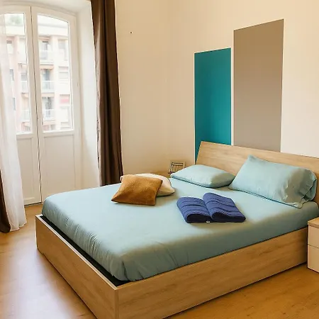 Apartment Casa 33 In Centro By House Collection Turin